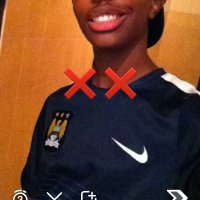 ✌️Majeur en l'air✌️ (@jeeis92) 's Twitter Profile