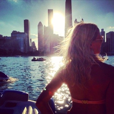 A small town girl living in the best city in the midwest that loves my family, friends, fitness, healing, and life!... (oh, and wine)!