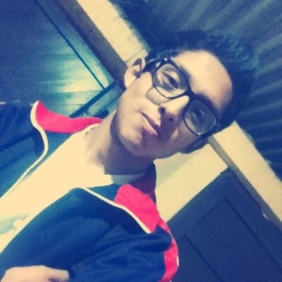 renzoneir's profile picture. 