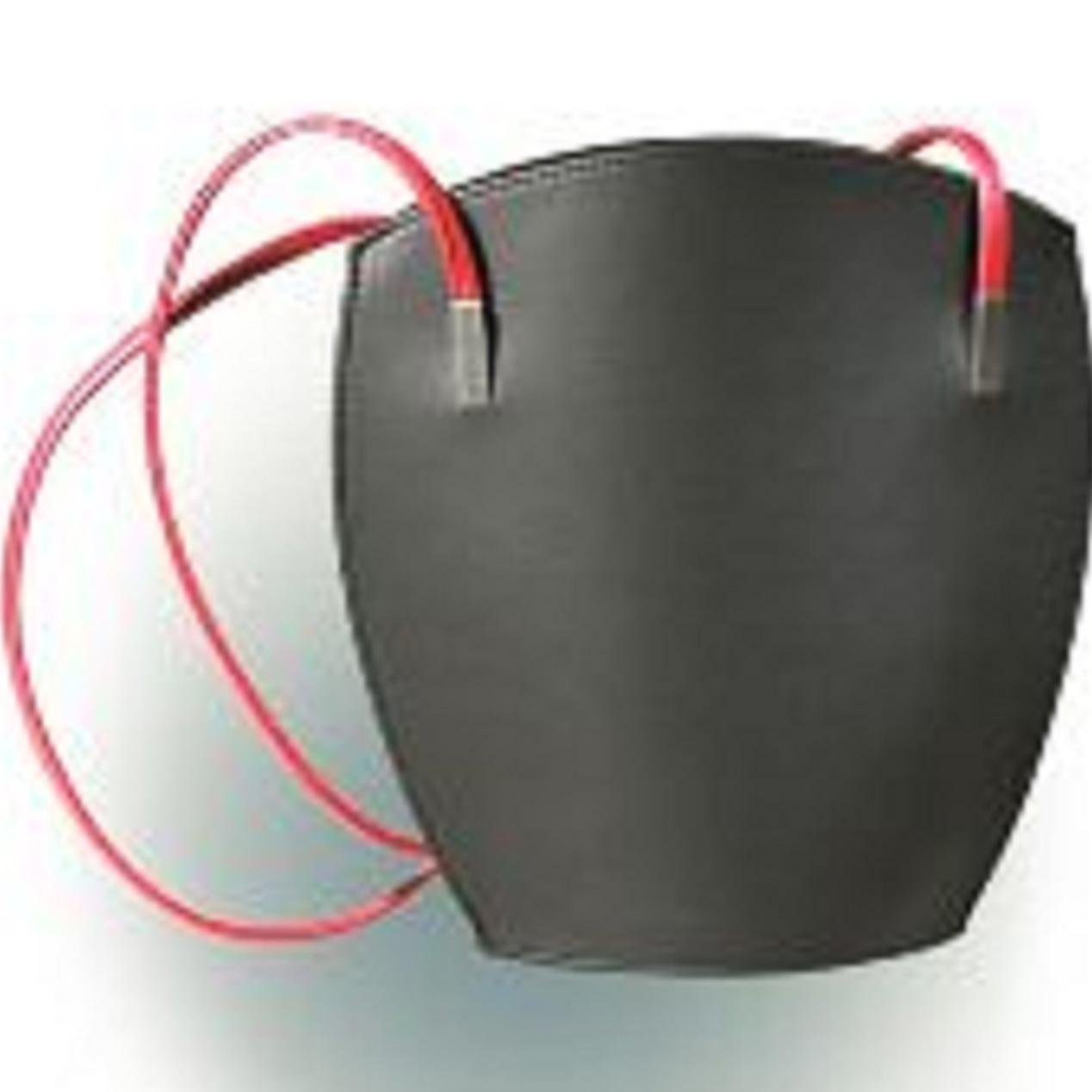 When you look good, you feel good.      Fashion comes and goes. It's YOUR style that's UNIQUE Custom made European Designer #handbags. Top notch finest leathers
