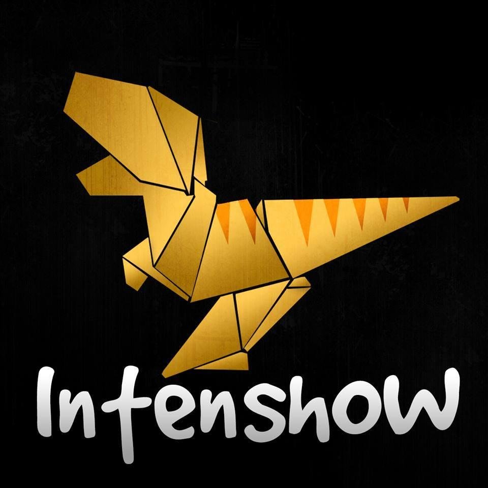 El podcast más intenso. Escucha y mira.