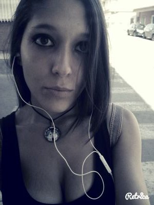por cada persona que te hace daño. . .hay otra dispuesta a curar tus heridas y hacerte feliz