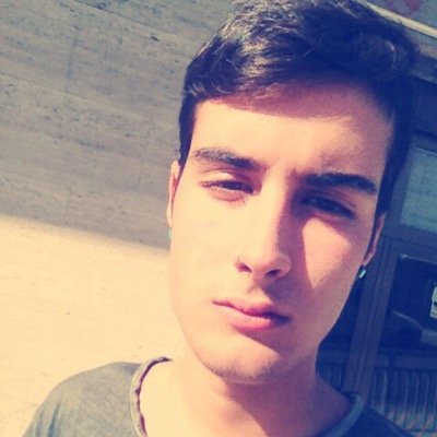 Guille. No te preocupes, después de un tiempo, todo deja de doler o de importar.