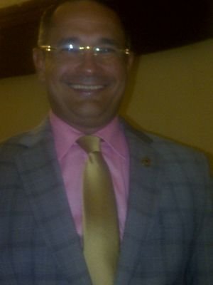 Abogado penalista. Criminalista. Especialista en DDHH.  Profesor universitario de URBE y de ULA de post grado. Bufete Mcbo. Caracas