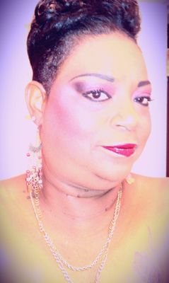 Female,  March 6 
Attended University of Houston Downtown, 
High School: Lamar Sr. High
Christian
Love reality tv, getting together with old friends, music.