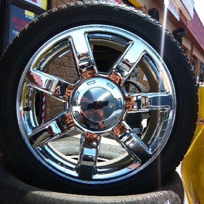 24/7 Tire Shop, Towing, Auto-body and Paint...3620 Lamar Memphis, TN...(901)553-3271 or (901)949-5300
