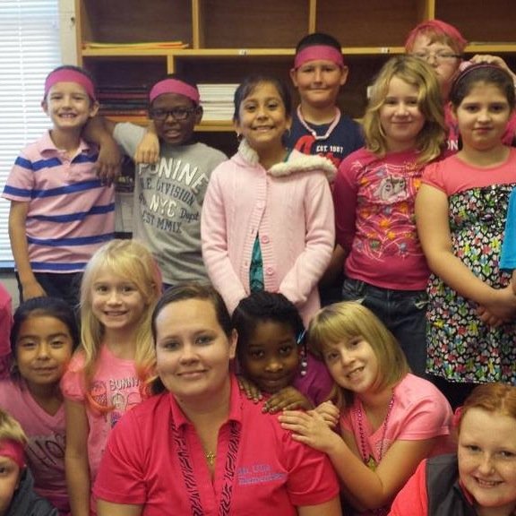 Fourth grade math teacher at Cornatzer!  Loving mom to the diva, Layna, the smarty-pants, Landon and the cutie patutie Lacie! :)