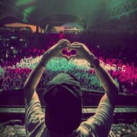 Raving (@raving) 's Twitter Profile