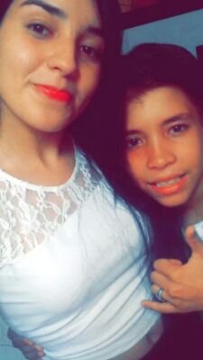 No es el color de sus ojos, es la forma en que me mira.