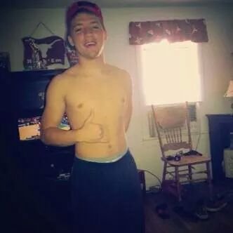 Follow me nothing really else to say 

R.I.P. Reggie 112%