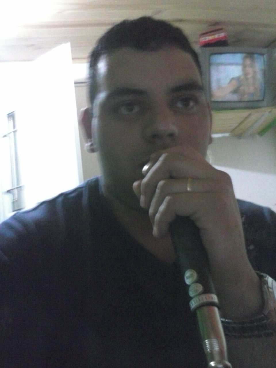 deejayadrian1's profile picture. Director general En Radio sur FM