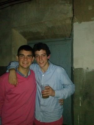 guarramilla's profile picture. personas igualmente iguales, mejor ni mirarlas¡