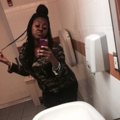 Callme_Gio's profile picture. With the innocent face but u so guilty Now