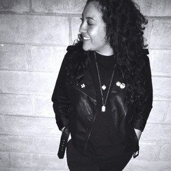 _DJVera's profile picture. Deejay • Music Producer • Audio Engineer