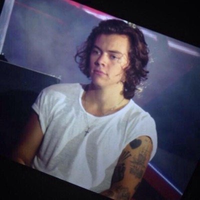 hslt4eva's profile picture. follow @swagzarry ☺️