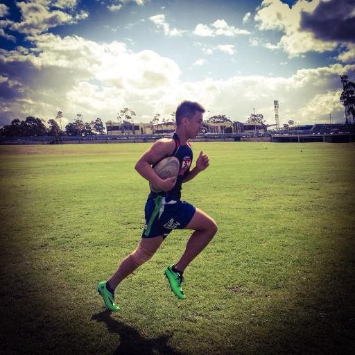 RayTrinh_'s profile picture. 