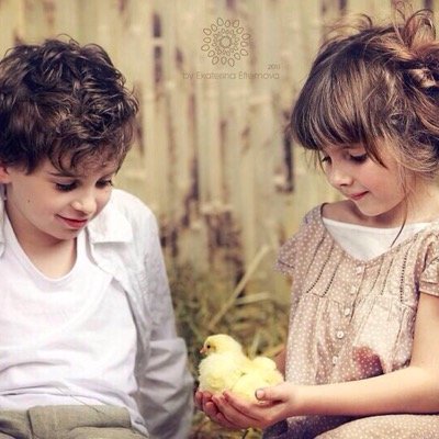 لا تجعل فهمك للرزق يتوقف عند حدود المال بل إن أجمل الأرزاق سكينه الروح ، ونور العقل وصحة الجسد فالحمدلله على ما أعطى .