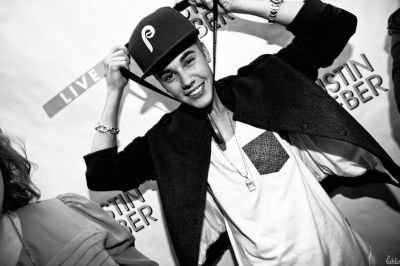 @justinbieber is my lifesaver