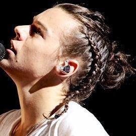 harrymakeawish8's profile picture. its a free follow ! GO FOLLOW @17blxck_styles SHE GAVE IT TO YOU