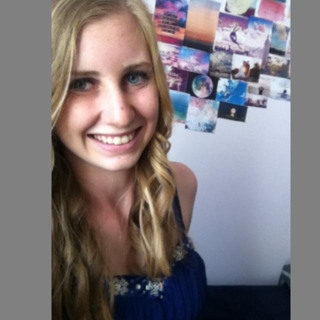 SarahCantwell3's profile picture. 