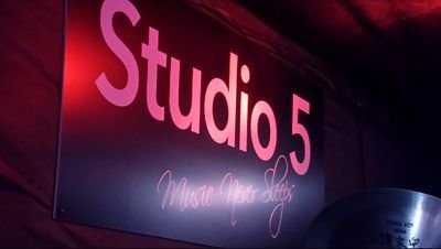 First class rehearsal rooms, repair & service centre, live room & recording sessions in Saltcoats. Call Colin on 07960839774 for info & bookings.