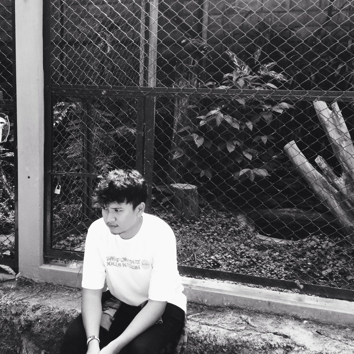 ig : luckyfrely