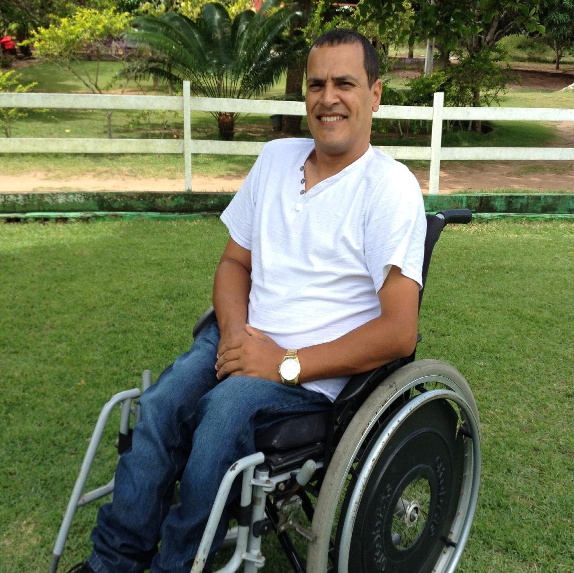 AdemirJesus2's profile picture. 