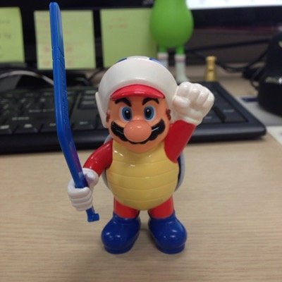 sdpotterkorea's profile picture. 얕고 넓게- 잡지식과 영상을 사랑하는 솔로입니다