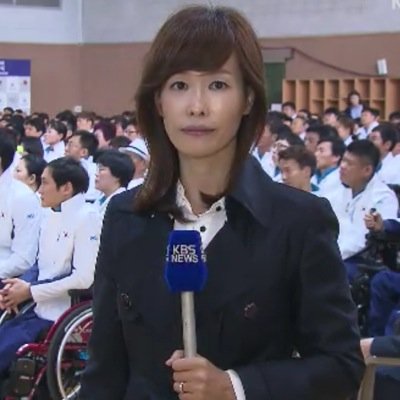 Working for KBS(Korean Broadcasting System) 현재 스포츠콘텐츠제작부 팀장. 우리들의 공교시(2016)연출. 책, 커피, 요리, 라포엠