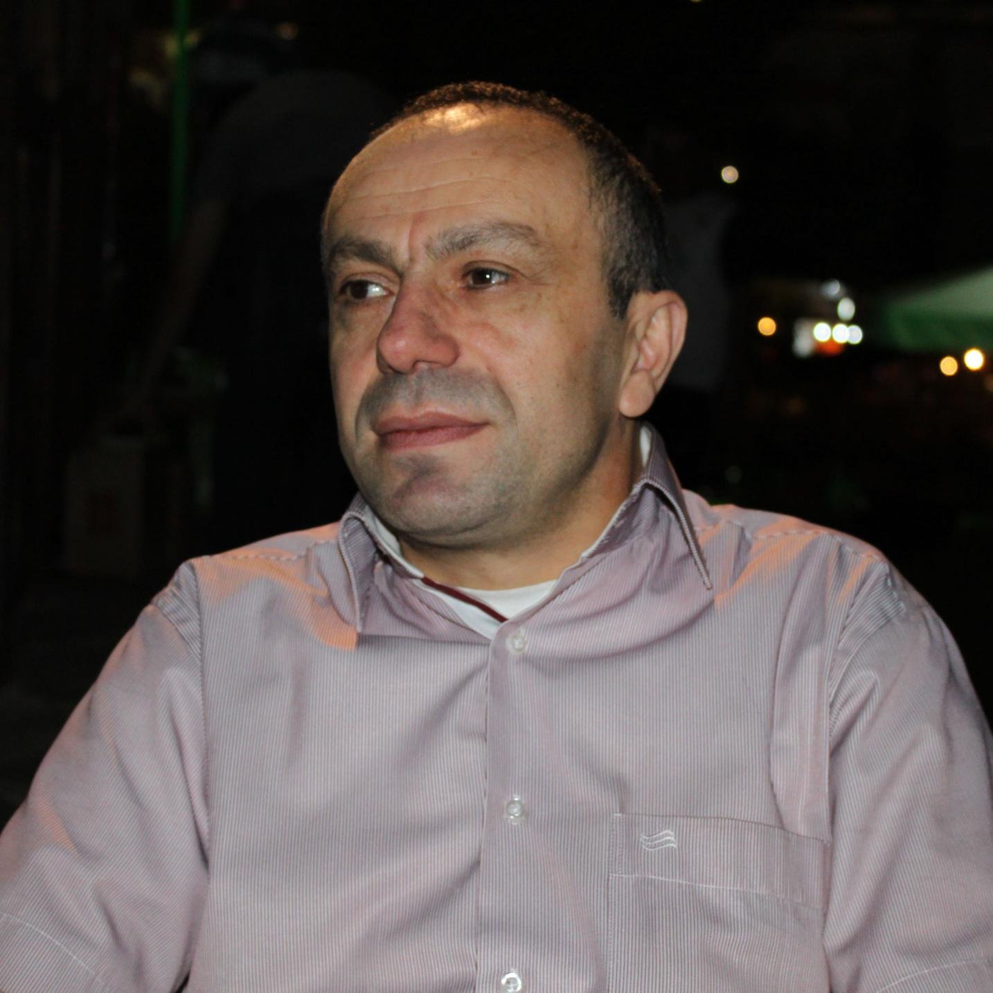 aksukolonya61's profile picture. Kimyager İsmail Aksu-Trabzon lisesi-K.T.Ü.Mevzunu