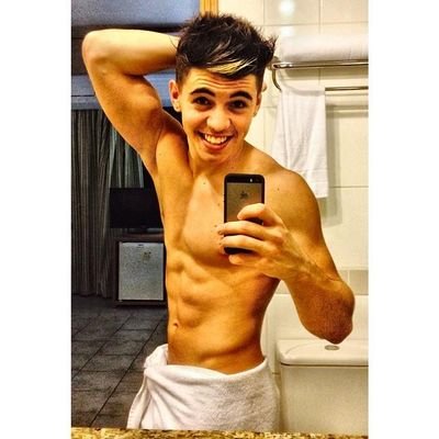 vc pode não gostar de mim mas eu gosto  de vc.