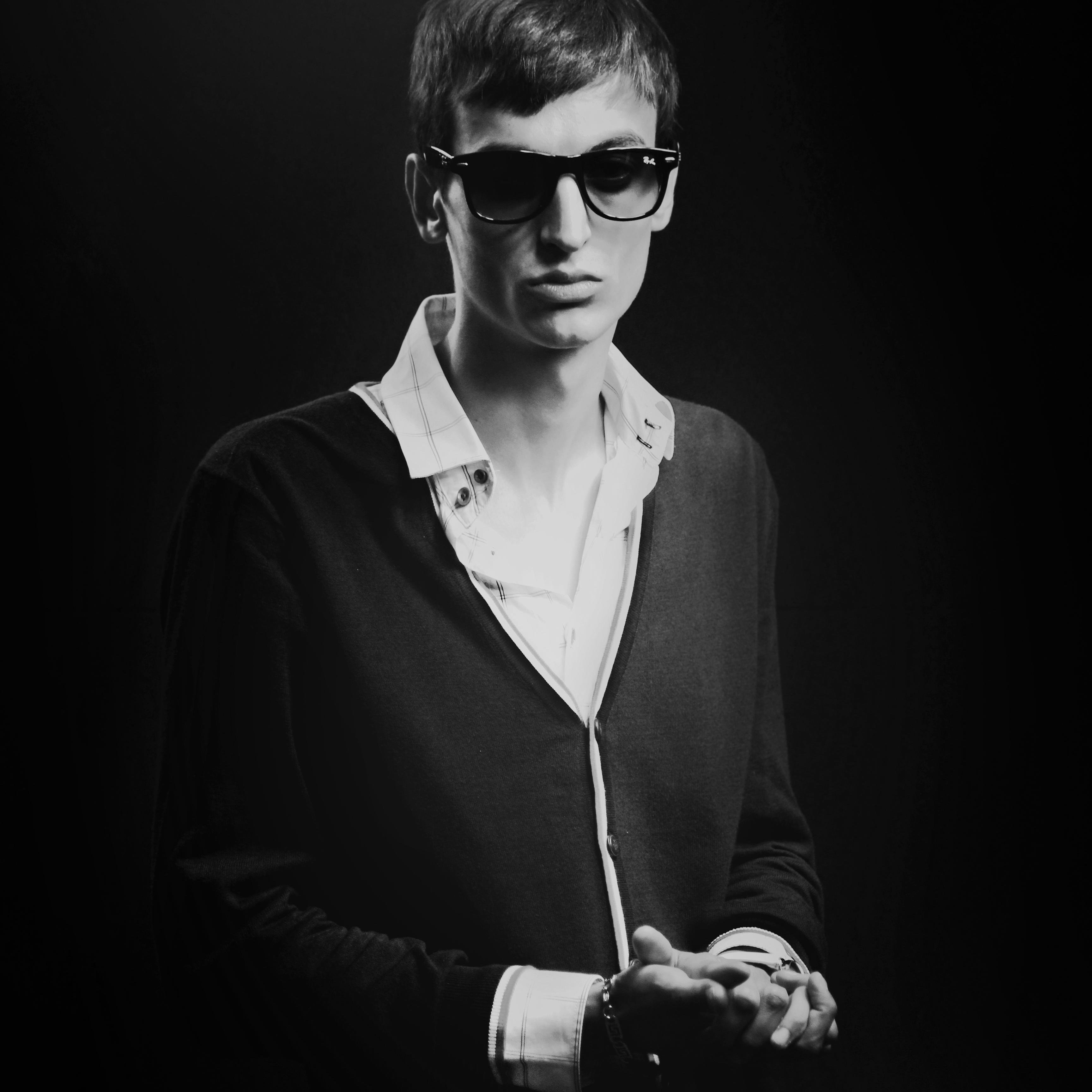 Valli.
DJ/Producer/Remixer