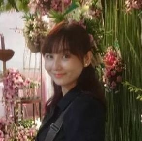 tuyendinh221211's profile picture. 