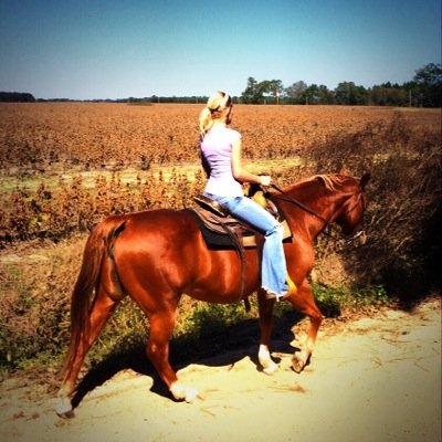 malloryyleah's profile picture. With a fire for every experience and an obsession for freedom ✌️