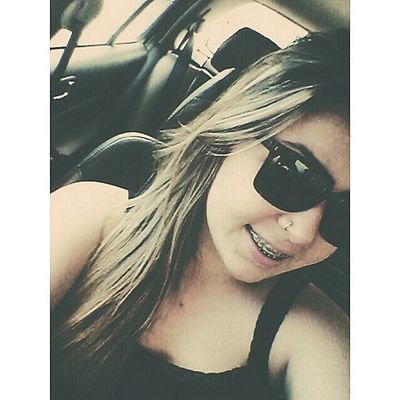 “Fé é pisar no primeiro degrau, mesmo que você não veja a escada inteira.”

 Segue? C: