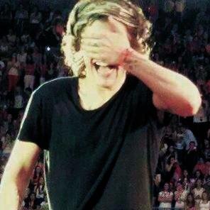 hi i'm @louisftkitten