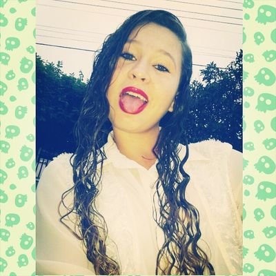 Que chova feelicidade, e que eu me afogue em cada gota,que haja tempestade ,somente de coisas booas. 3