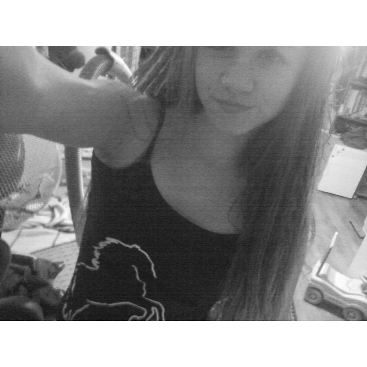 brooklyn 99, skinks,  teen wolf,  pretty little liars ✌ 14 ✌ hungry ✌ tumblr queen ✌ love u Tone ✌ 0/4 ✌ f1 ✌ pepito