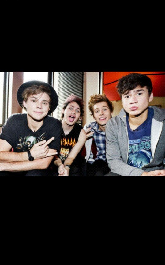 Real bands save fans,real fans save bands.