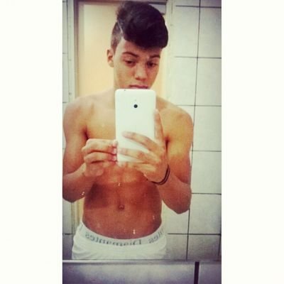 ☪ . ☼ • ' Instagram : @ithalosz , Whats : [ é so pedir ] 「— •Sem neurose, e sem stress naipe vagabundo estilo cafajeste.」 「SnapChat : ithalosz 」