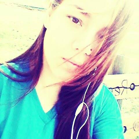 Eu amo a Madonna a lady gaga e guns n´ roses !*--*
E me segue logo ae!shapkoshapko ((: add meu face? http://t.co/Cmc8OguGGs