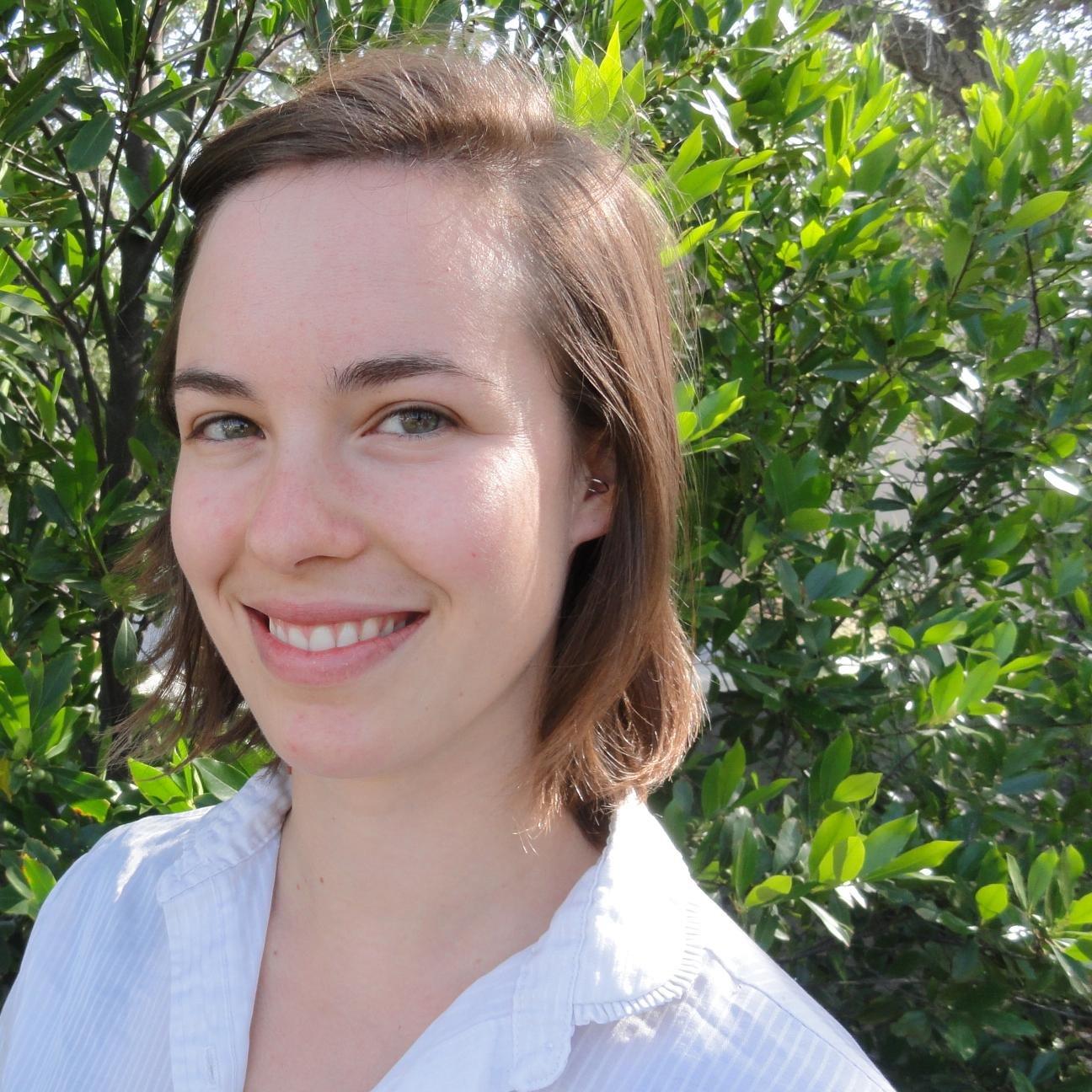 hannahlutzwinks's profile picture. Visual Artist
RISD MFA Painting 2021
Instagram @hwinx