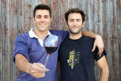 Viranel1551's profile picture. -----Vignerons depuis 1551-----
📍 Languedoc-Roussillon ☀️
🍇 #aopsaintchinian
🍷 Mode de culture raisonnée de la vigne
“Viranel, c’est une histoire de famille”