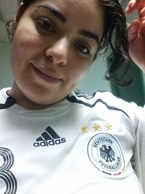 Princessalunar's profile picture. Correr en tacones es mi próximo objetivo a desbloquear.