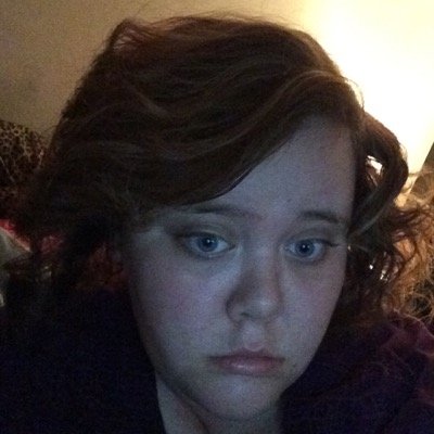 Snap chat- lizzie2379 i like to watch sports and luv to play sports and be outside and i luv to hangout with my mom and i luv my friends