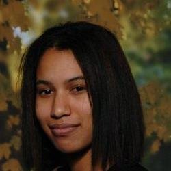 jenn_jos's profile picture. Book Collector, ethical fashion fan, travel lover, foodie.