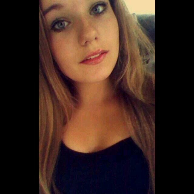 emmadejong2's profile picture. 