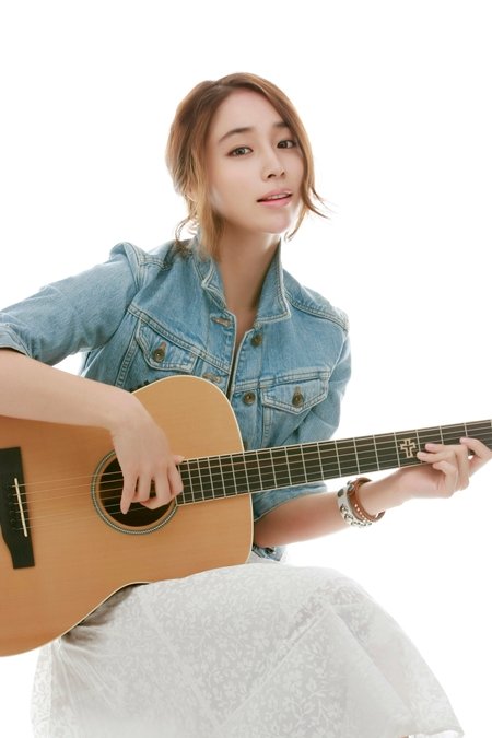 wlfktl7365's profile picture. 흥얼흥얼..오늘도 음치 탈출 작전중 ㅎㅎ