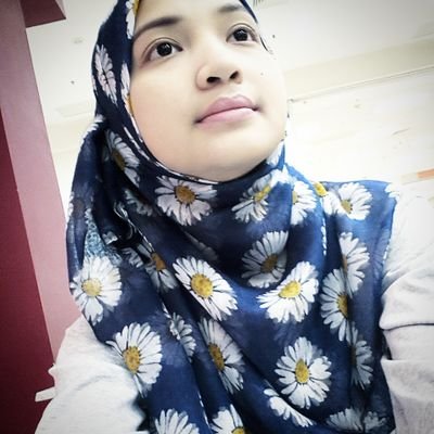 Girl yang sangat banyak songeh , even my family pon tak terlayan perangai , sifat , sikap , kerenah and segalanya tentang Fatin Nabila.