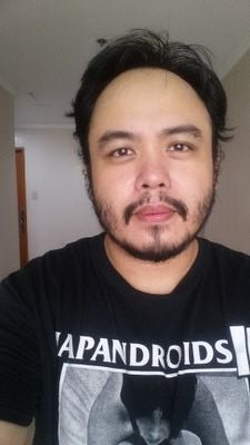 FireQuinito's profile picture. Follow @jaemark for public tweets.